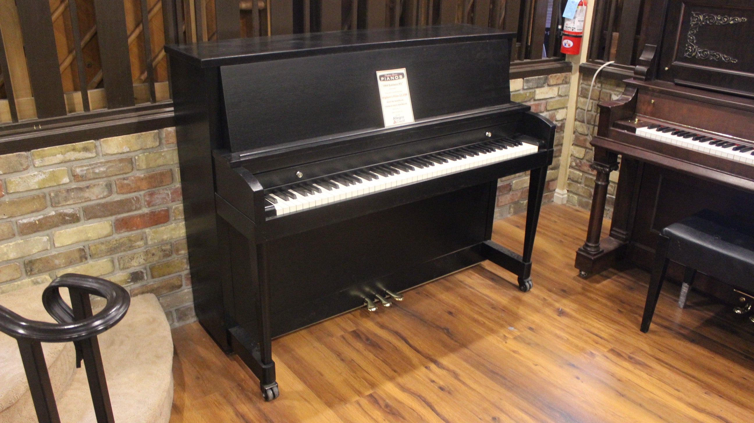 1964 Baldwin 45\ Upright Piano1964 Baldwin 45\ Upright Piano  