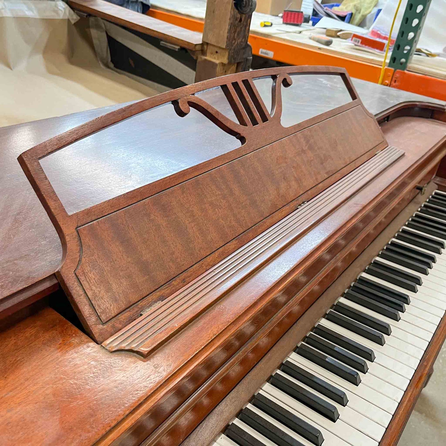 1986 Baldwin Wood Finish Spinet Piano