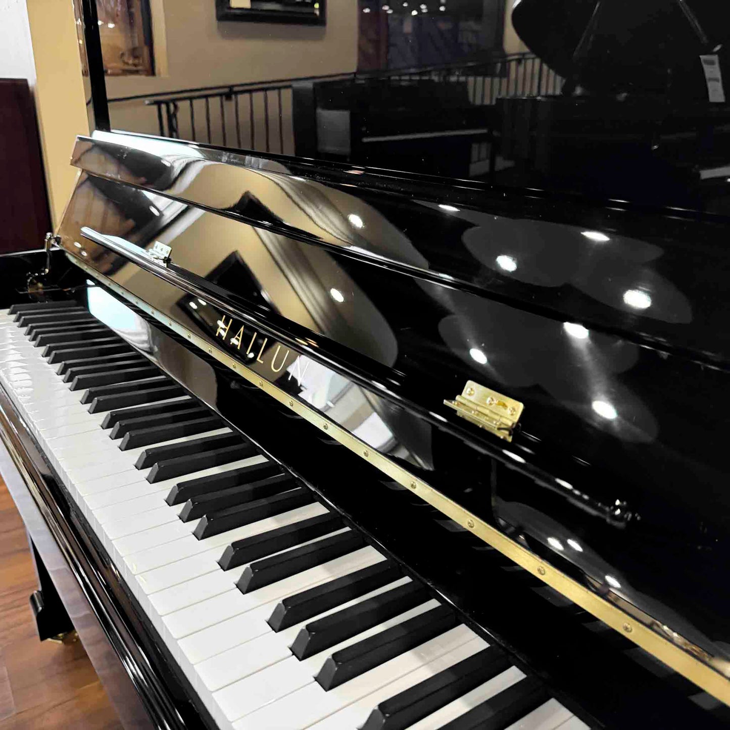 2022 Hailun 121 48" Black Upright Piano