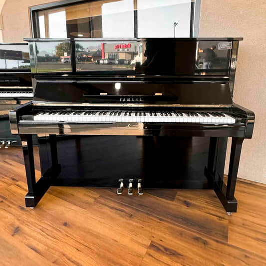 1974 Yamaha U1 48" Polished Black Upright Piano