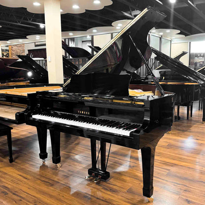 SOLD 1980 Yamaha C3 Polished Black 6'1" Grand Piano