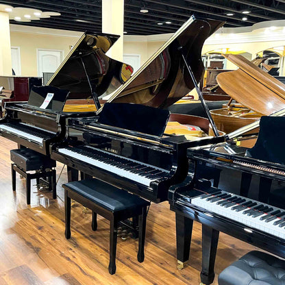 2013 Kawai GM-10 4'10" Polished Black Baby Grand Piano