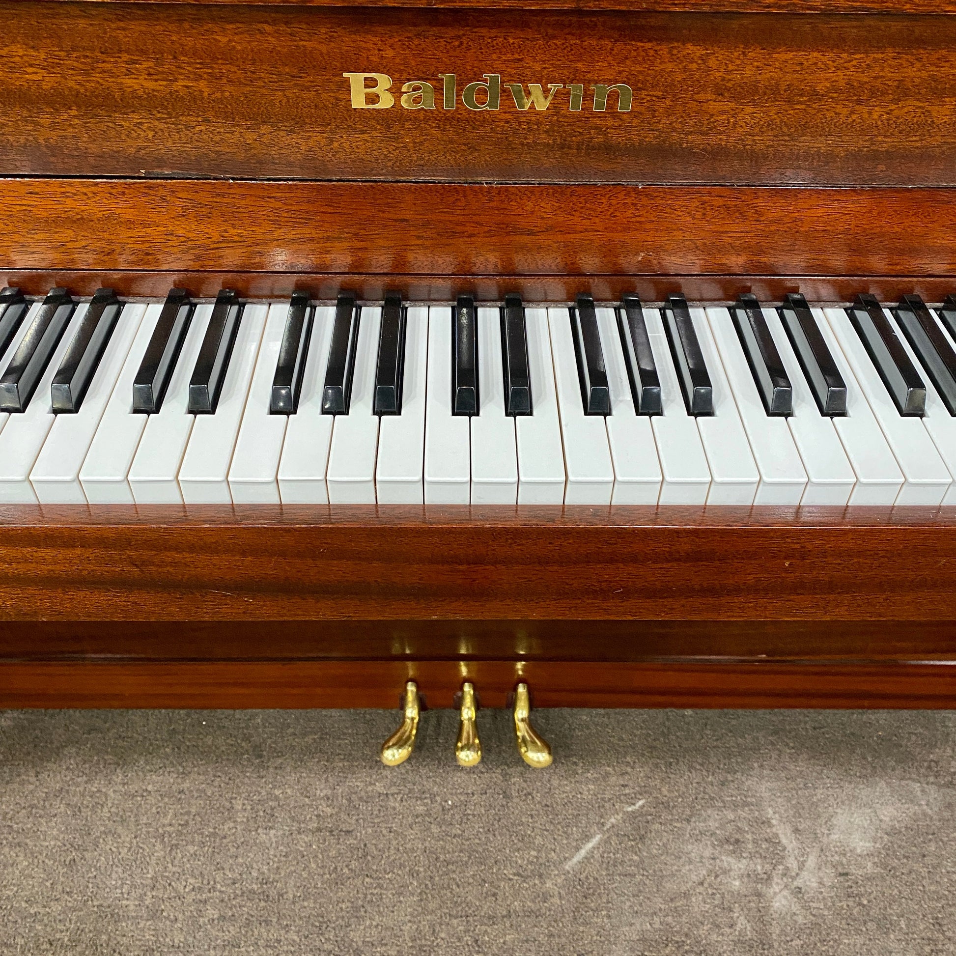 Image 17 of 2000 Baldwin Upright 52" / Walnut