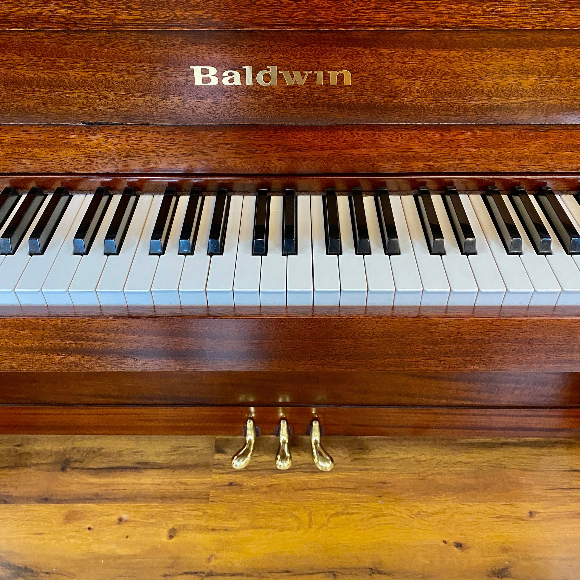 Image 5 of 2000 Baldwin Upright 52" / Walnut