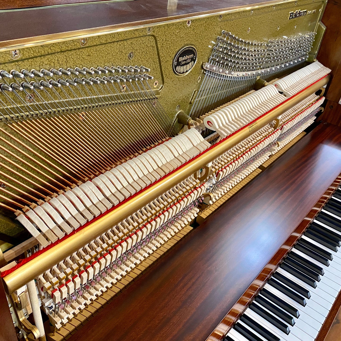 Image 11 of 2000 Baldwin Upright 52" / Walnut