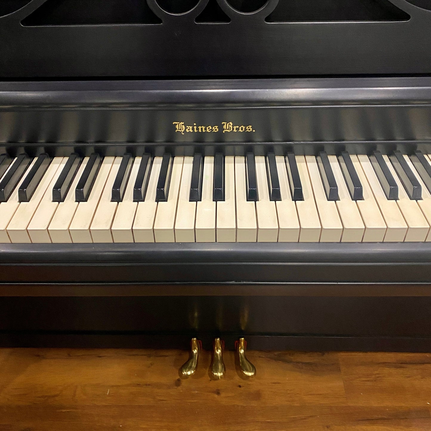 Image 3 of 1958 Mueller & Haines Spinet 37" 