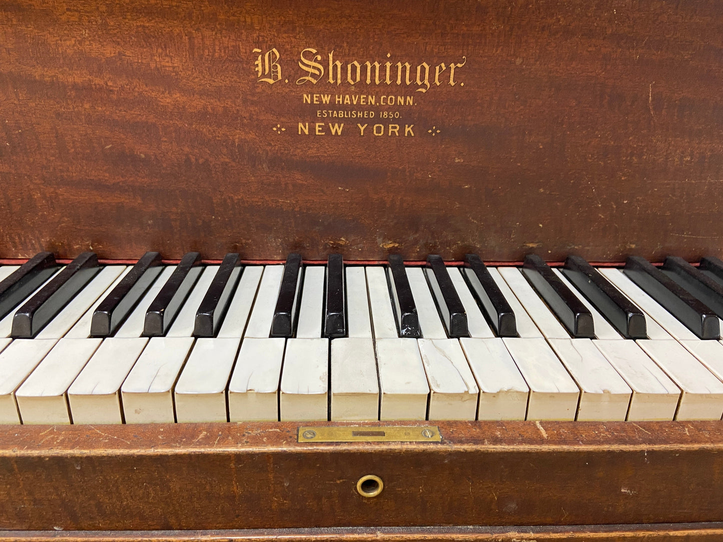 Image 5 of 1915 Shoninger Grand 4'11" 756497 with QRS Self Playing System