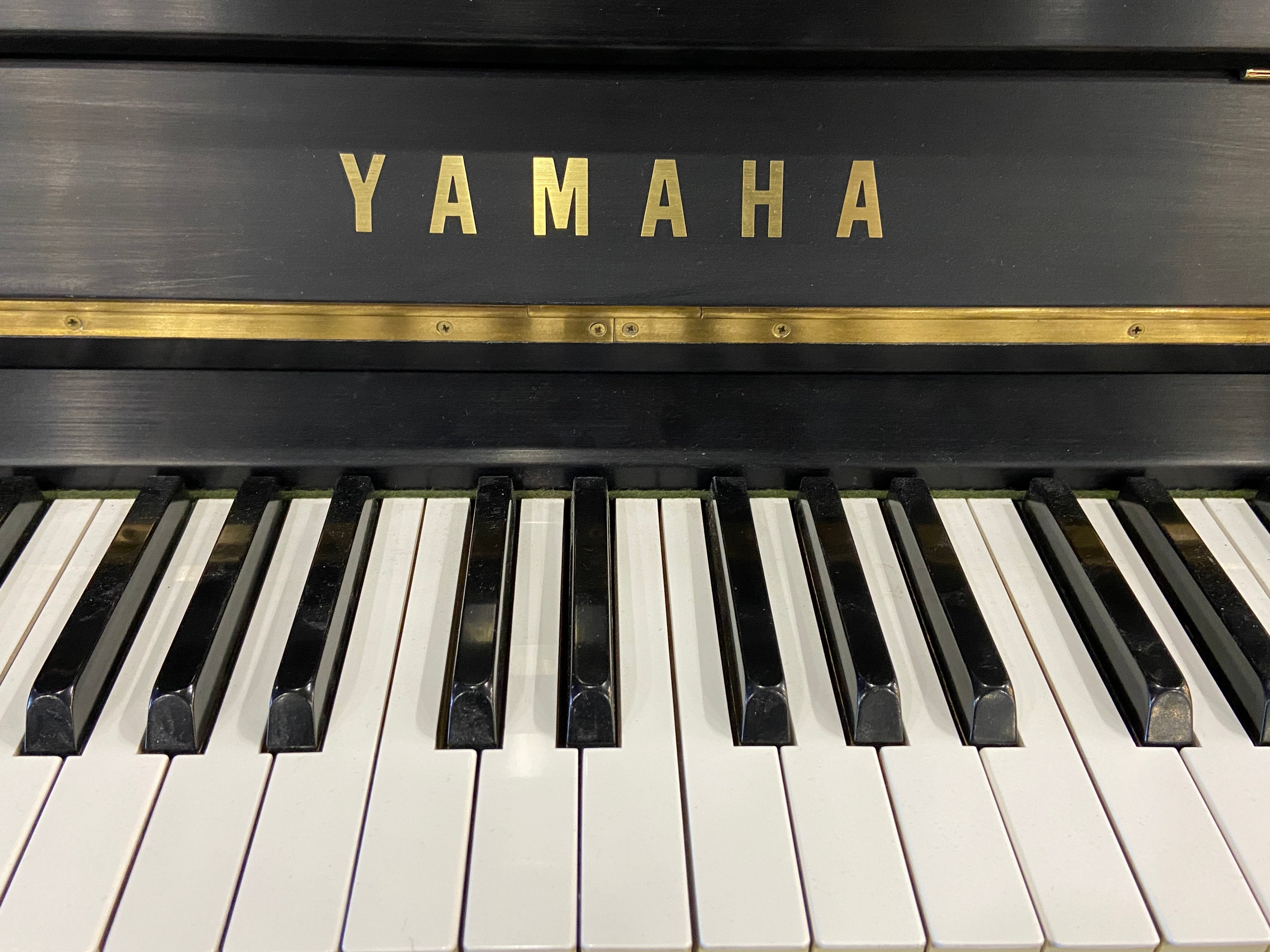 1970 Yamaha U2 Tegak / 50\ Satin1970 Yamaha U2 Tegak / 50\ Satin  