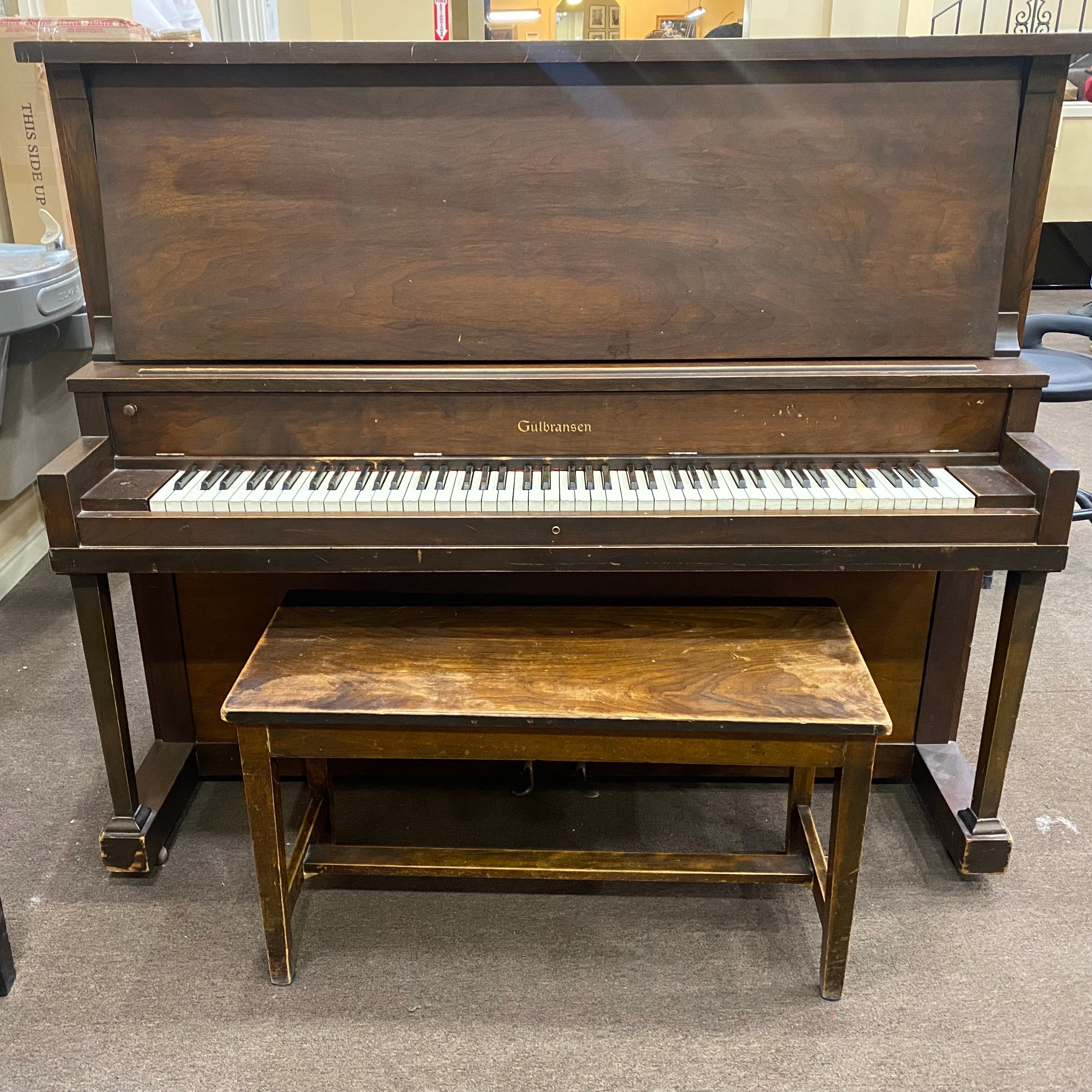 1927 Gulbransen Upright 53\ / Walnut1927 Gulbransen Upright 53\ / Walnut  